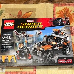 LEGO Super Heroes Crossbones' Hazard Heist Set - Black and Orange
